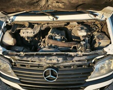 Білий Мерседес Sprinter, об'ємом двигуна 2.1 л та пробігом 560 тис. км за 8800 $, фото 13 на Automoto.ua