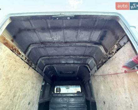 Мерседес Sprinter 2001 в Хмельницком на Automoto.ua Белый Мерседес Sprinter, объемом двигателя 2.7 л и пробегом 451 тыс. км за 7999 $, фото 12 на Automoto.ua