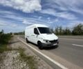 Белый Мерседес Sprinter, объемом двигателя 0.22 л и пробегом 400 тыс. км за 7000 $, фото 3 на Automoto.ua