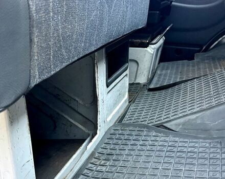 Белый Мерседес Sprinter, объемом двигателя 2.1 л и пробегом 509 тыс. км за 6500 $, фото 3 на Automoto.ua