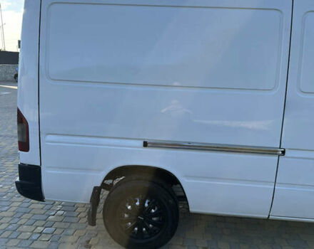 Белый Мерседес Sprinter, объемом двигателя 2.2 л и пробегом 485 тыс. км за 9100 $, фото 5 на Automoto.ua