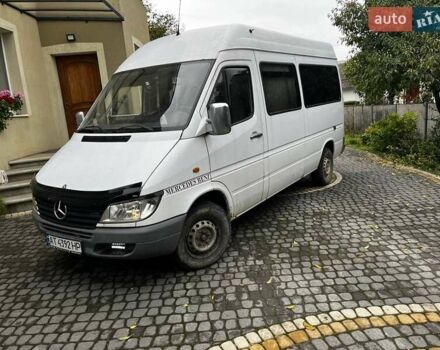 Белый Мерседес Sprinter, объемом двигателя 2.1 л и пробегом 328 тыс. км за 7199 $, фото 21 на Automoto.ua