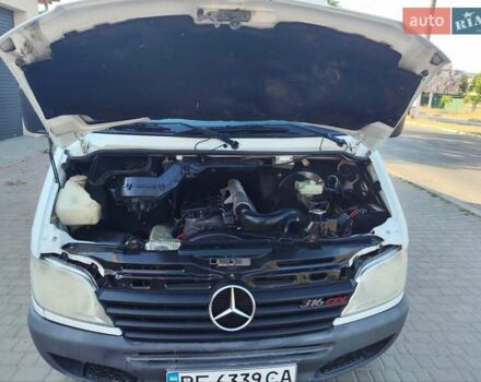 Білий Мерседес Sprinter, об'ємом двигуна 2.69 л та пробігом 721 тис. км за 10900 $, фото 33 на Automoto.ua