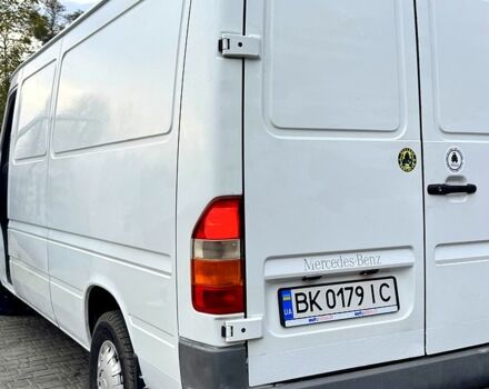 Белый Мерседес Sprinter, объемом двигателя 2.1 л и пробегом 509 тыс. км за 6500 $, фото 9 на Automoto.ua