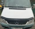 Белый Мерседес Sprinter, объемом двигателя 2.1 л и пробегом 380 тыс. км за 4500 $, фото 1 на Automoto.ua