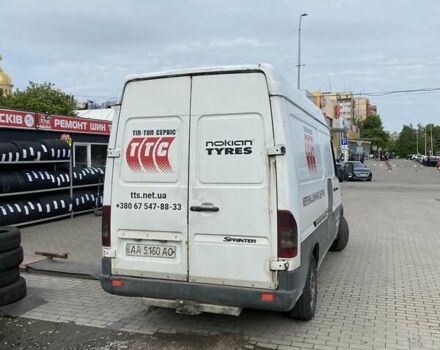 Белый Мерседес Sprinter, объемом двигателя 0 л и пробегом 614 тыс. км за 4400 $, фото 2 на Automoto.ua