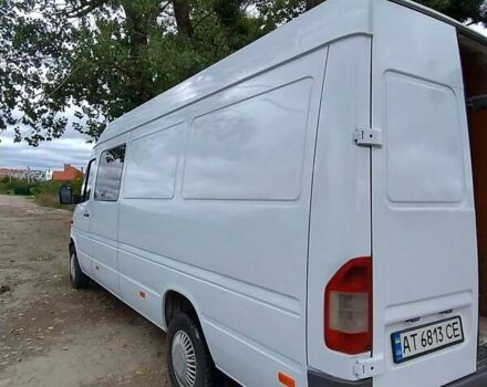 Білий Мерседес Sprinter, об'ємом двигуна 2.2 л та пробігом 600 тис. км за 8800 $, фото 19 на Automoto.ua