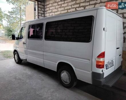 Білий Мерседес Sprinter, об'ємом двигуна 2.15 л та пробігом 256 тис. км за 8000 $, фото 37 на Automoto.ua