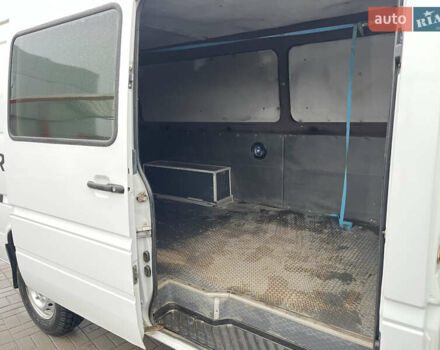 Белый Мерседес Sprinter, объемом двигателя 2.15 л и пробегом 364 тыс. км за 7100 $, фото 10 на Automoto.ua