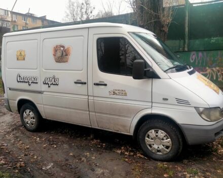 Белый Мерседес Sprinter, объемом двигателя 2.1 л и пробегом 370 тыс. км за 6200 $, фото 7 на Automoto.ua