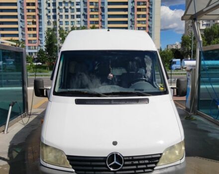 Белый Мерседес Sprinter, объемом двигателя 2.7 л и пробегом 419 тыс. км за 8400 $, фото 5 на Automoto.ua