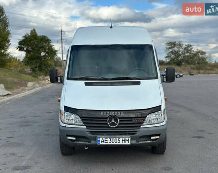 Белый Мерседес Sprinter, объемом двигателя 2.3 л и пробегом 775 тыс. км за 8699 $, фото 1 на Automoto.ua