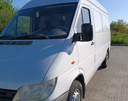 Белый Мерседес Sprinter, объемом двигателя 2.2 л и пробегом 470 тыс. км за 9800 $, фото 8 на Automoto.ua