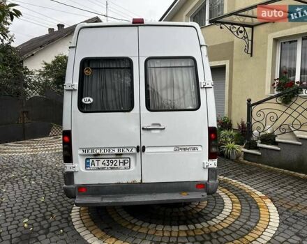 Белый Мерседес Sprinter, объемом двигателя 2.1 л и пробегом 328 тыс. км за 7199 $, фото 17 на Automoto.ua