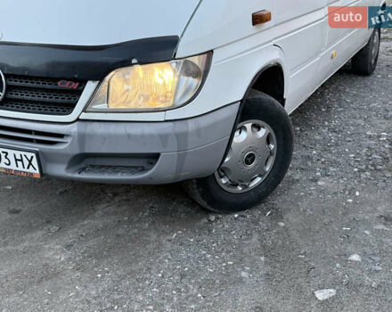 Мерседес Sprinter 2001 в Хмельницком на Automoto.ua Белый Мерседес Sprinter, объемом двигателя 2.7 л и пробегом 451 тыс. км за 7999 $, фото 2 на Automoto.ua