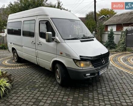 Белый Мерседес Sprinter, объемом двигателя 2.1 л и пробегом 328 тыс. км за 7199 $, фото 25 на Automoto.ua