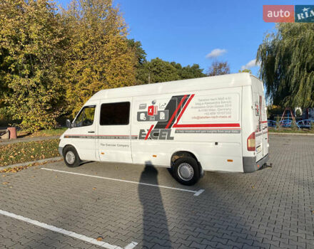 Белый Мерседес Sprinter, объемом двигателя 2.7 л и пробегом 309 тыс. км за 9200 $, фото 16 на Automoto.ua
