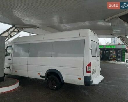 Білий Мерседес Sprinter, об'ємом двигуна 2.7 л та пробігом 450 тис. км за 9500 $, фото 4 на Automoto.ua