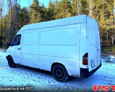Белый Мерседес Sprinter, объемом двигателя 23 л и пробегом 375 тыс. км за 2950 $, фото 5 на Automoto.ua