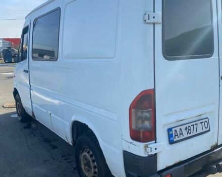 Белый Мерседес Sprinter, объемом двигателя 2.1 л и пробегом 499 тыс. км за 3900 $, фото 1 на Automoto.ua