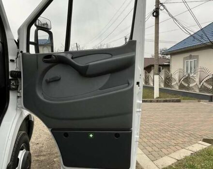 Білий Мерседес Sprinter, об'ємом двигуна 2.7 л та пробігом 102 тис. км за 23900 $, фото 17 на Automoto.ua