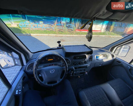 Белый Мерседес Sprinter, объемом двигателя 2.7 л и пробегом 309 тыс. км за 9200 $, фото 26 на Automoto.ua