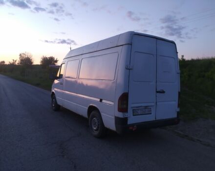 Белый Мерседес Sprinter, объемом двигателя 0.22 л и пробегом 600 тыс. км за 3500 $, фото 6 на Automoto.ua