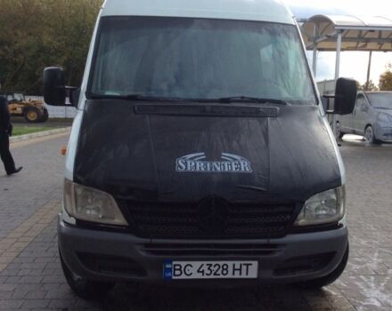 Белый Мерседес Sprinter, объемом двигателя 0 л и пробегом 600 тыс. км за 4500 $, фото 3 на Automoto.ua