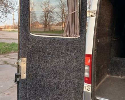 Белый Мерседес Sprinter, объемом двигателя 2.7 л и пробегом 757 тыс. км за 14000 $, фото 30 на Automoto.ua