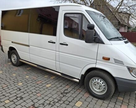 Мерседес Sprinter 2002 в Нововолынск на Automoto.ua Белый Мерседес Sprinter, объемом двигателя 2.7 л и пробегом 980 тыс. км за 11800 $, фото 3 на Automoto.ua