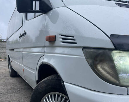 Белый Мерседес Sprinter, объемом двигателя 2.15 л и пробегом 5 тыс. км за 12000 $, фото 2 на Automoto.ua