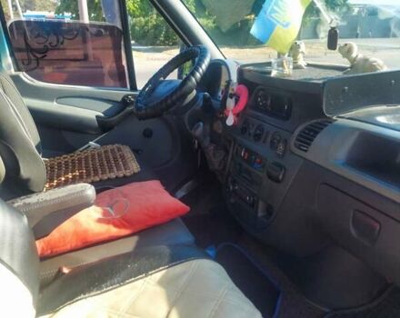 Белый Мерседес Sprinter, объемом двигателя 0 л и пробегом 900 тыс. км за 2000 $, фото 4 на Automoto.ua