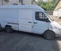 Белый Мерседес Sprinter, объемом двигателя 2.2 л и пробегом 451 тыс. км за 4000 $, фото 4 на Automoto.ua