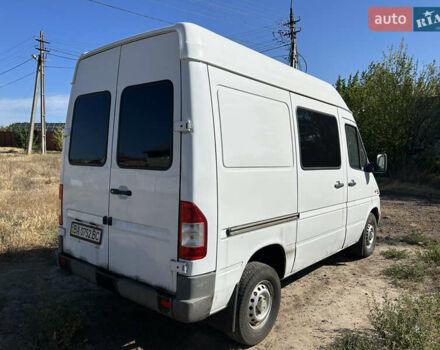 Мерседес Sprinter 2002 в Кривом Роге на Automoto.ua Белый Мерседес Sprinter, объемом двигателя 2.15 л и пробегом 762 тыс. км за 7300 $, фото 3 на Automoto.ua