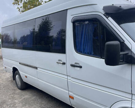 Белый Мерседес Sprinter, объемом двигателя 2.15 л и пробегом 5 тыс. км за 12000 $, фото 4 на Automoto.ua