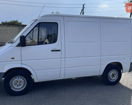 Белый Мерседес Sprinter, объемом двигателя 2.15 л и пробегом 181 тыс. км за 7000 $, фото 2 на Automoto.ua
