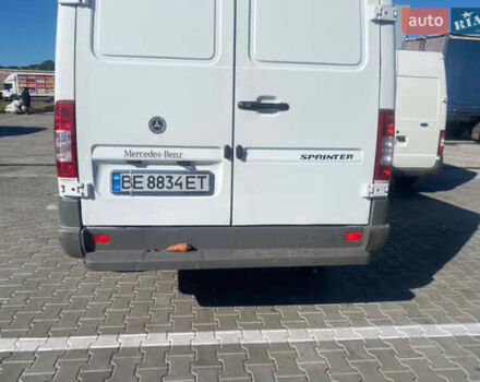 Белый Мерседес Sprinter, объемом двигателя 2.2 л и пробегом 480 тыс. км за 6200 $, фото 3 на Automoto.ua