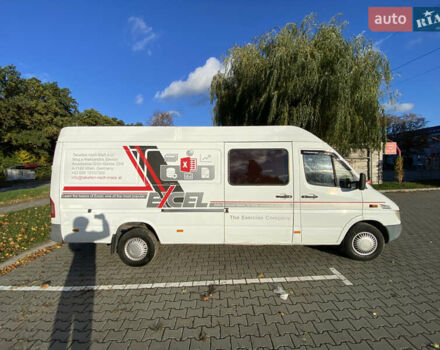 Белый Мерседес Sprinter, объемом двигателя 2.7 л и пробегом 309 тыс. км за 9200 $, фото 10 на Automoto.ua