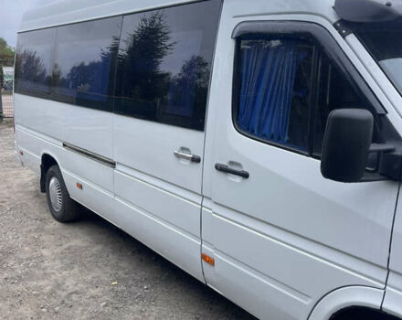Белый Мерседес Sprinter, объемом двигателя 2.15 л и пробегом 5 тыс. км за 12000 $, фото 3 на Automoto.ua