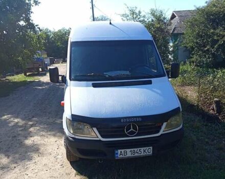 Белый Мерседес Sprinter, объемом двигателя 2.7 л и пробегом 1000 тыс. км за 10300 $, фото 12 на Automoto.ua