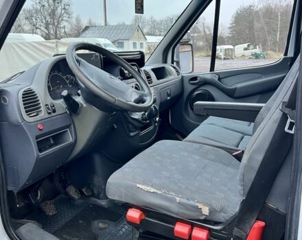 Белый Мерседес Sprinter, объемом двигателя 2.7 л и пробегом 900 тыс. км за 10000 $, фото 8 на Automoto.ua