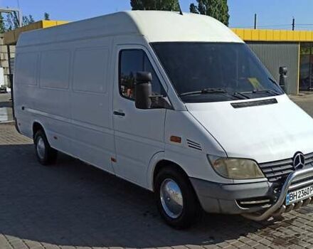 Белый Мерседес Sprinter, объемом двигателя 2.15 л и пробегом 268 тыс. км за 10500 $, фото 12 на Automoto.ua