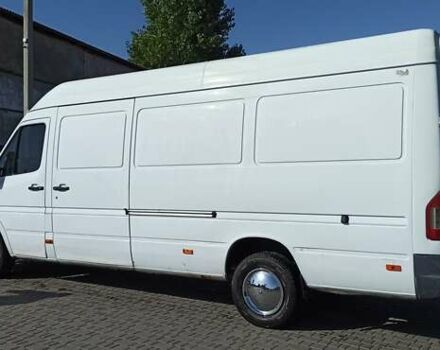 Белый Мерседес Sprinter, объемом двигателя 2.15 л и пробегом 268 тыс. км за 10500 $, фото 9 на Automoto.ua
