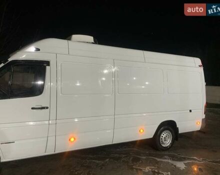 Білий Мерседес Sprinter, об'ємом двигуна 2.2 л та пробігом 300 тис. км за 9000 $, фото 4 на Automoto.ua