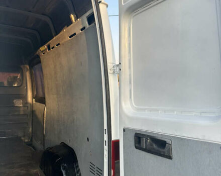 Белый Мерседес Sprinter, объемом двигателя 2.15 л и пробегом 700 тыс. км за 8000 $, фото 13 на Automoto.ua