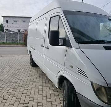 Білий Мерседес Sprinter, об'ємом двигуна 2.15 л та пробігом 667 тис. км за 7000 $, фото 2 на Automoto.ua