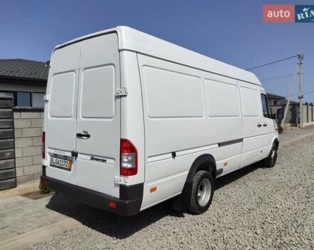 Белый Мерседес Sprinter, объемом двигателя 0 л и пробегом 260 тыс. км за 23900 $, фото 31 на Automoto.ua