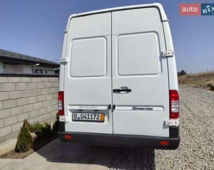 Белый Мерседес Sprinter, объемом двигателя 0 л и пробегом 260 тыс. км за 23900 $, фото 30 на Automoto.ua