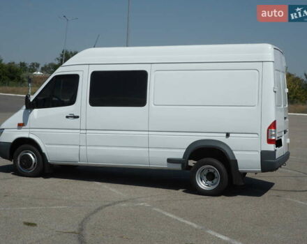 Белый Мерседес Sprinter, объемом двигателя 2.15 л и пробегом 658 тыс. км за 13900 $, фото 22 на Automoto.ua