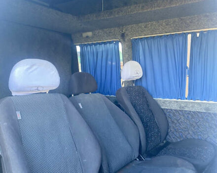 Белый Мерседес Sprinter, объемом двигателя 2.7 л и пробегом 534 тыс. км за 10900 $, фото 12 на Automoto.ua